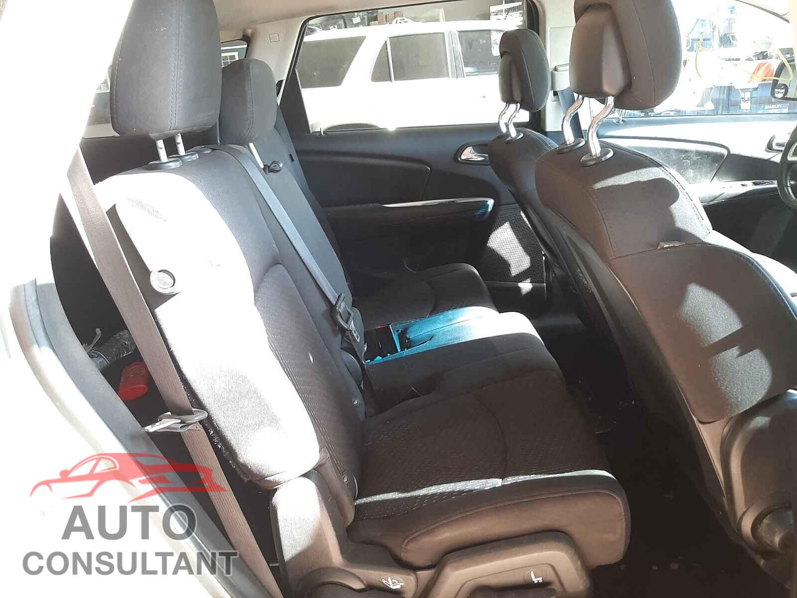 DODGE JOURNEY 2017 - 3C4PDCBG1HT579495