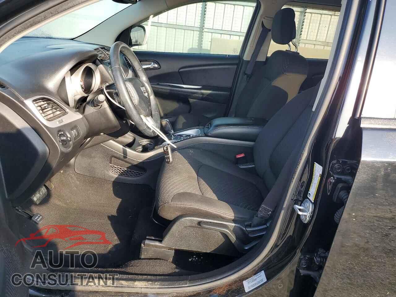 DODGE JOURNEY 2017 - 3C4PDCBG3HT564013