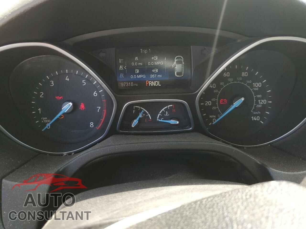 FORD FOCUS 2017 - 1FADP3E2XHL255313