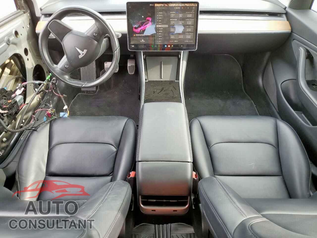TESLA MODEL 3 2018 - 5YJ3E1EA4JF049923