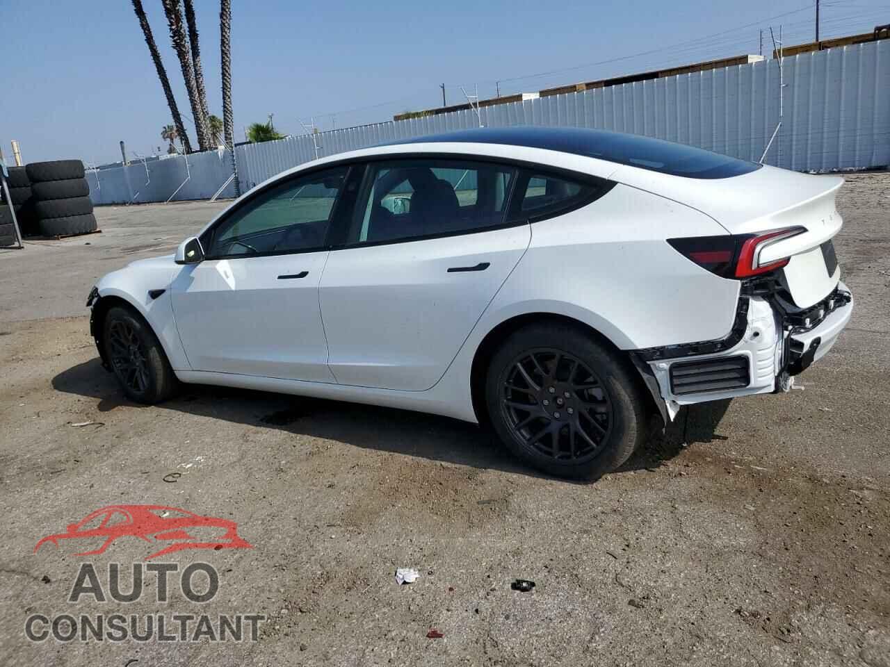 TESLA MODEL 3 2024 - 5YJ3E1EA1RF733761