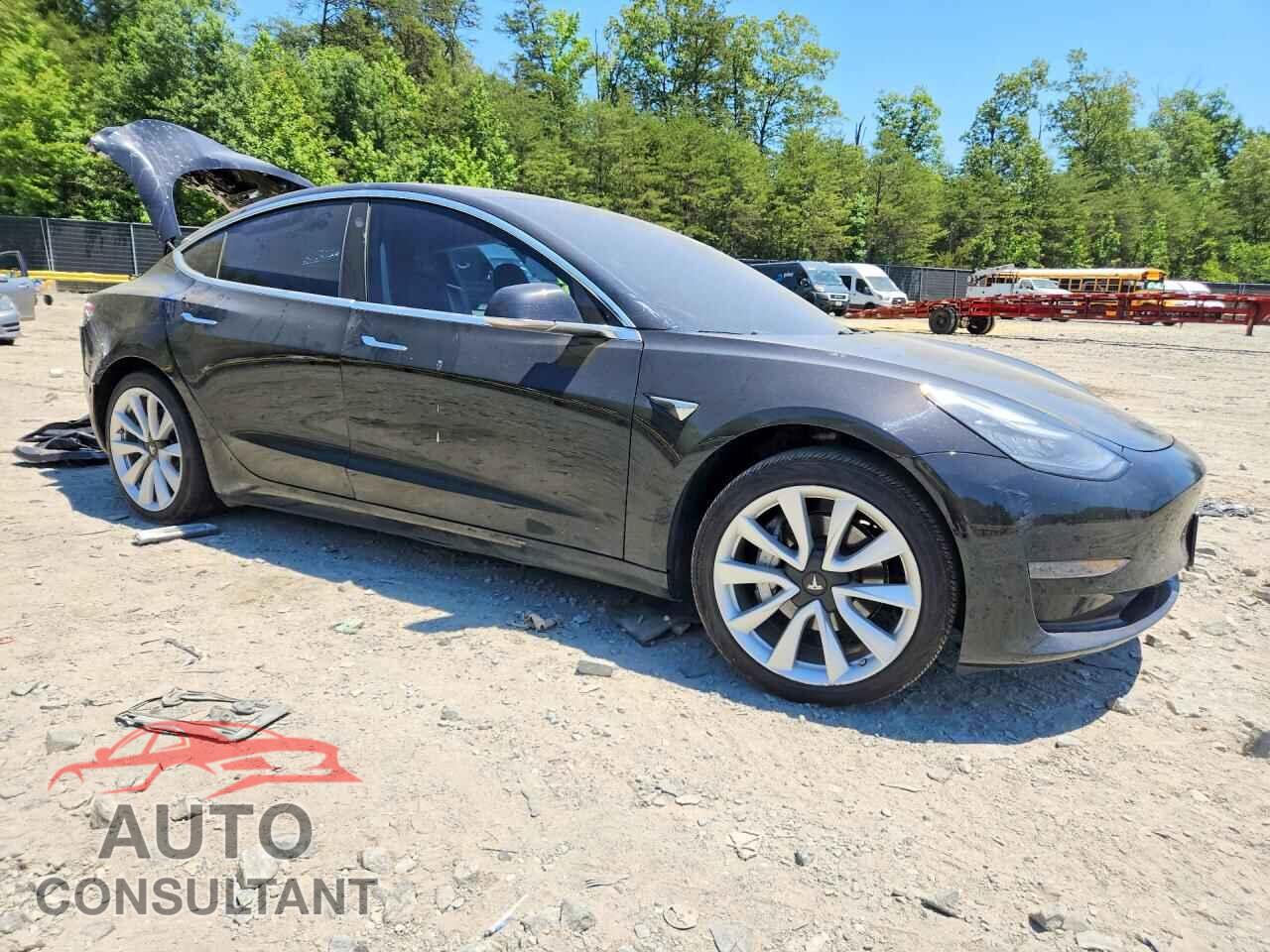 TESLA MODEL 3 2020 - 5YJ3E1EA2LF590813