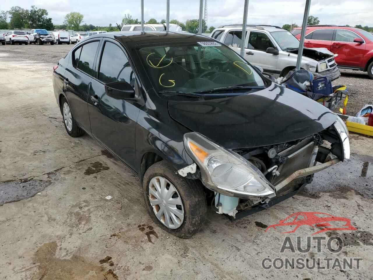 NISSAN VERSA 2017 - 3N1CN7APXHL853526