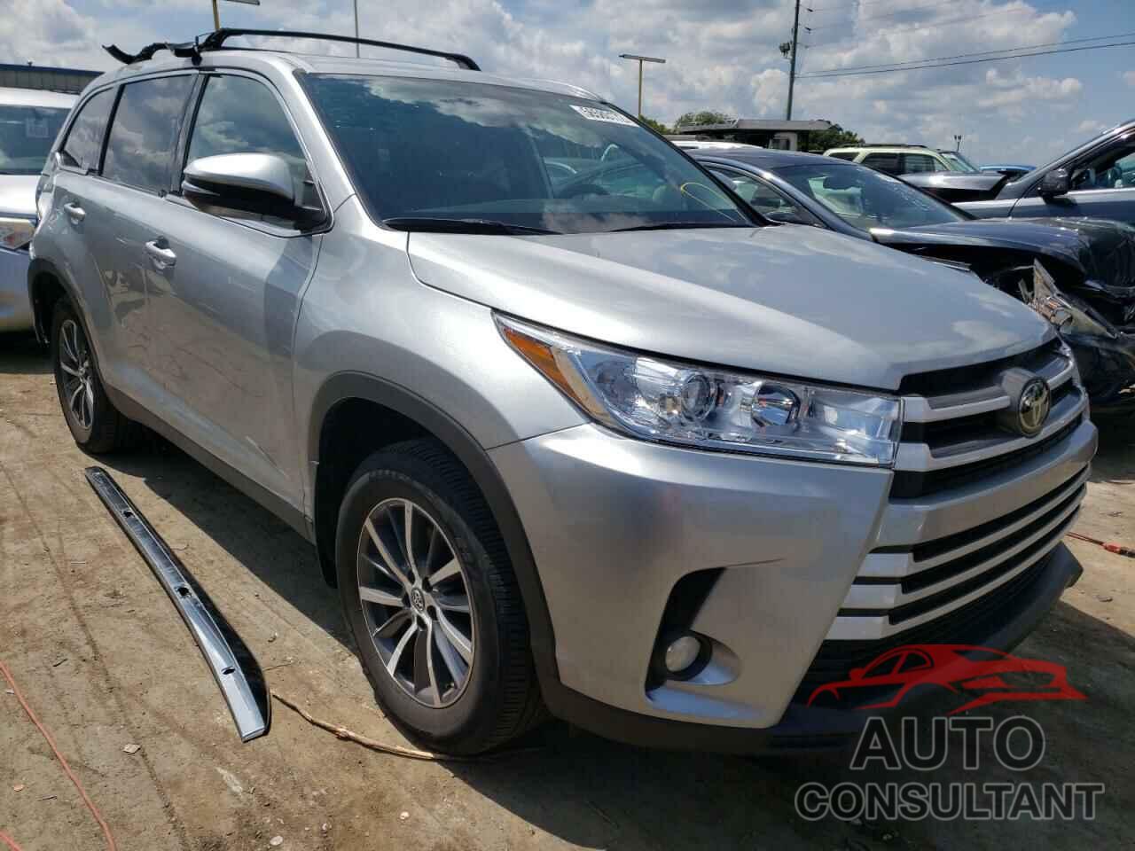 TOYOTA HIGHLANDER 2019 - 5TDJZRFH2KS947424
