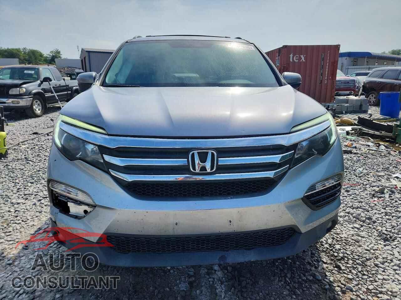 HONDA PILOT 2017 - 5FNYF5H56HB008356