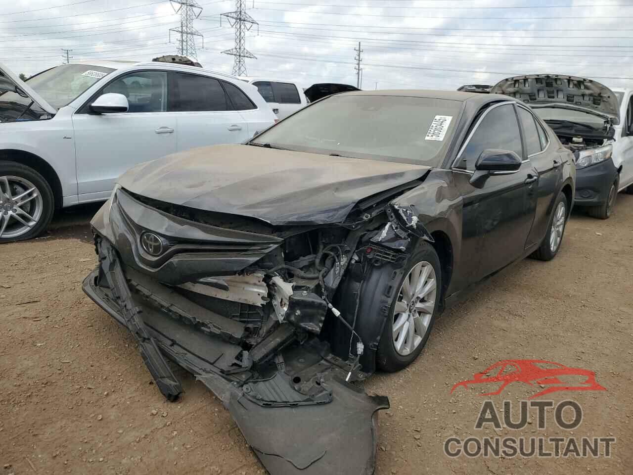 TOYOTA CAMRY 2018 - 4T1B11HK3JU666261
