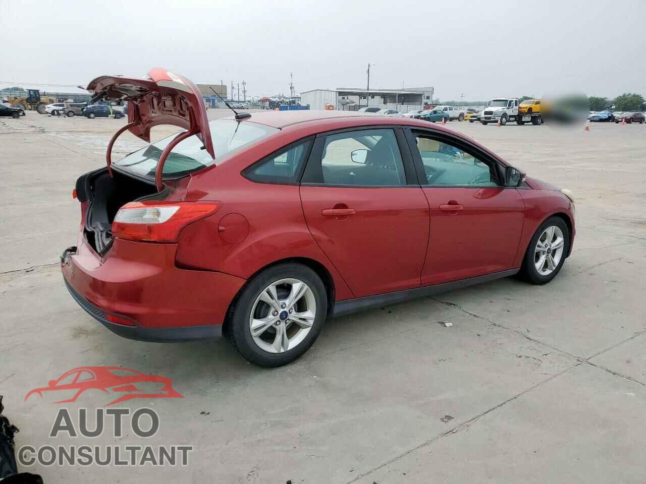 FORD FOCUS 2014 - 1FADP3F2XEL227229