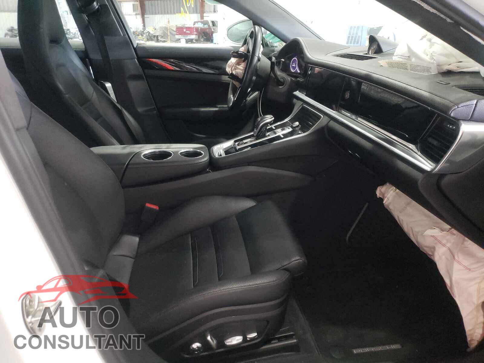 PORSCHE PANAMERA 2018 - WP0AA2A7XJL112457
