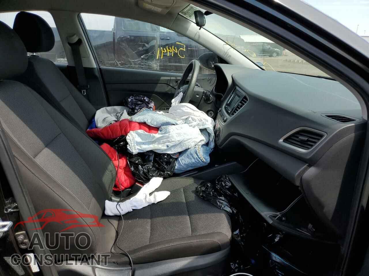 HYUNDAI ACCENT 2020 - 3KPC24A69LE104595
