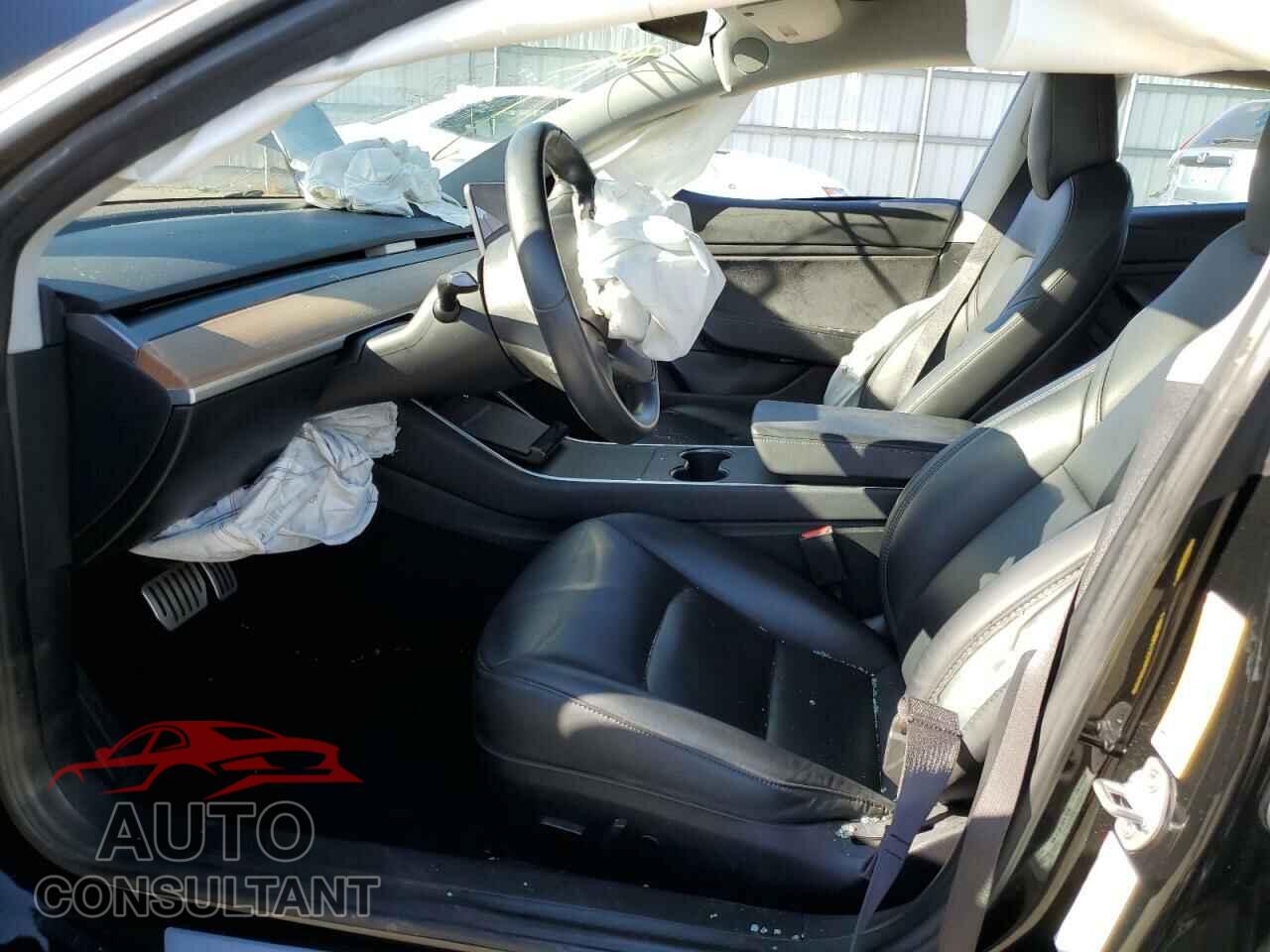 TESLA MODEL 3 2018 - 5YJ3E1EB6JF105420