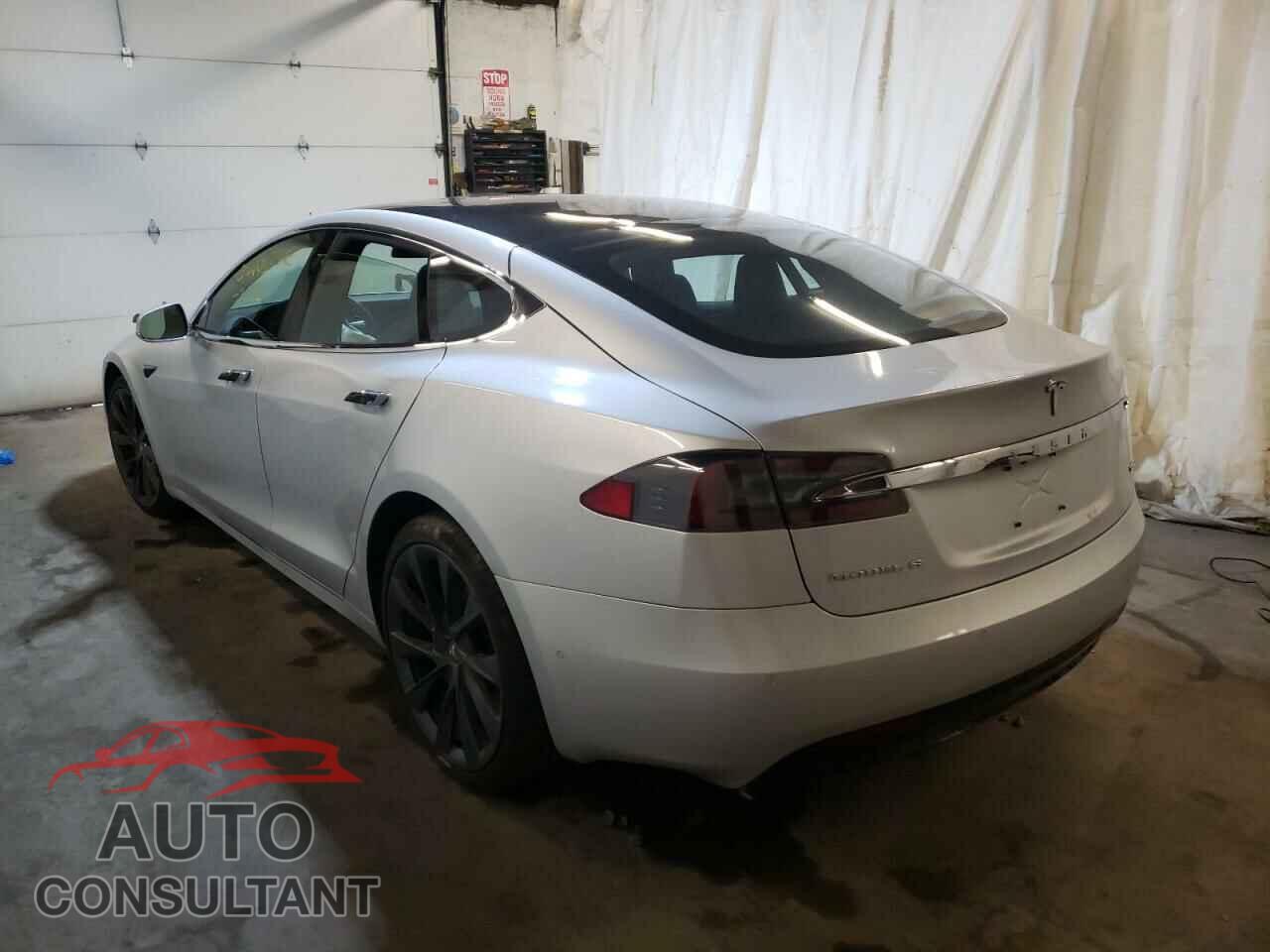 TESLA MODEL S 2018 - 5YJSA1E26JF256930