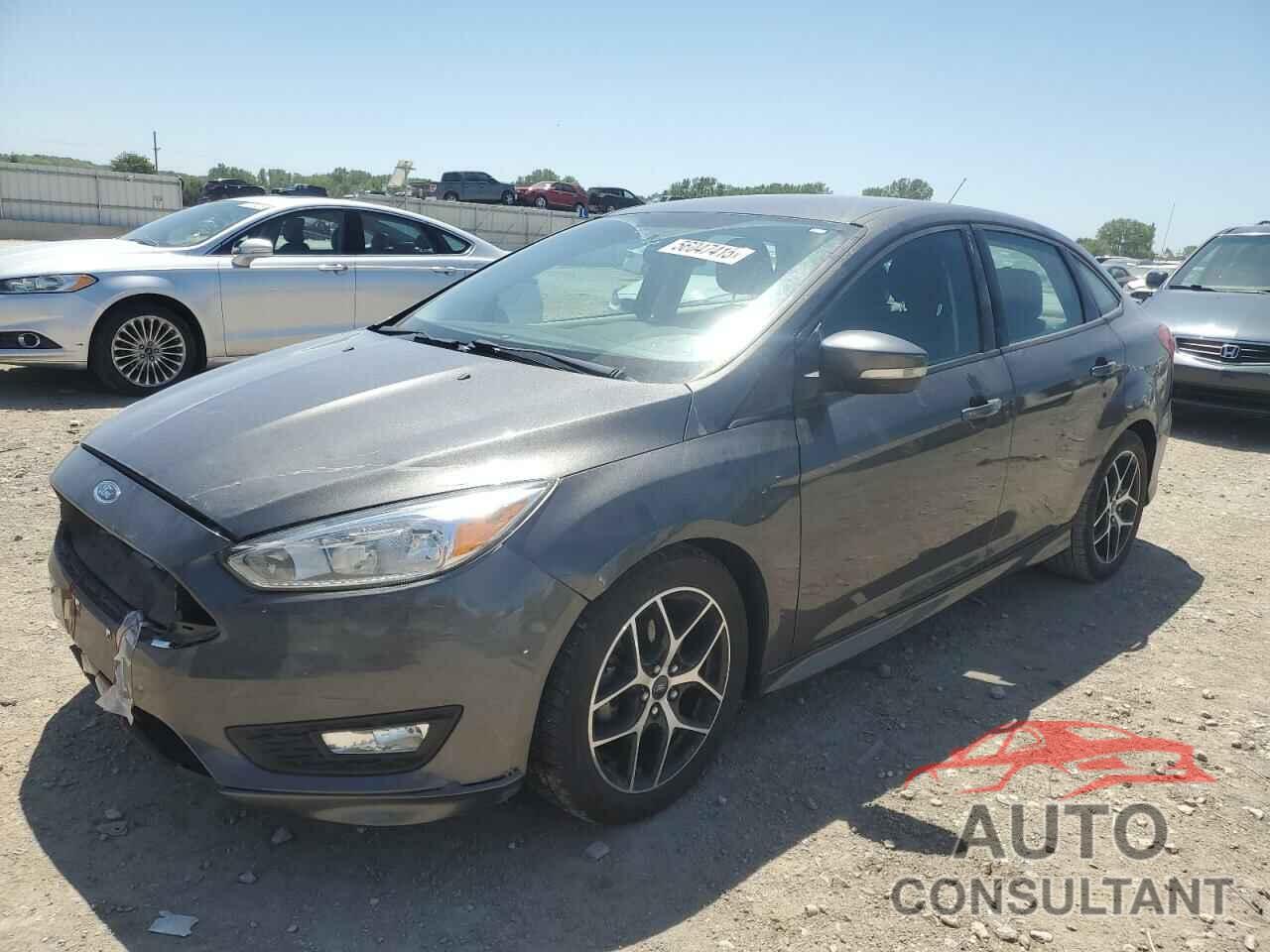 FORD FOCUS 2015 - 1FADP3F23FL339646