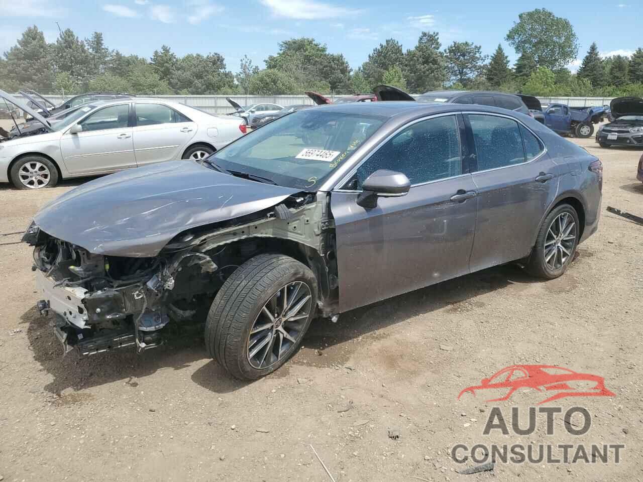 TOYOTA CAMRY 2021 - 4T1F31AK9MU564196