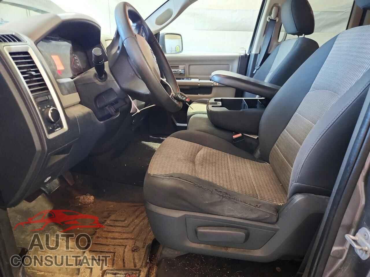 DODGE RAM 1500 2012 - 1C6RD7GP8CS103545