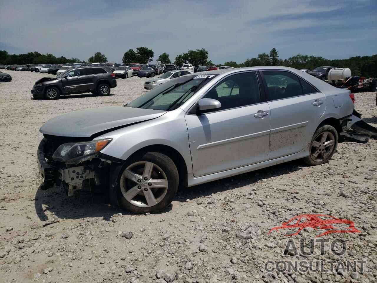 TOYOTA CAMRY 2013 - 4T1BF1FK3DU688561