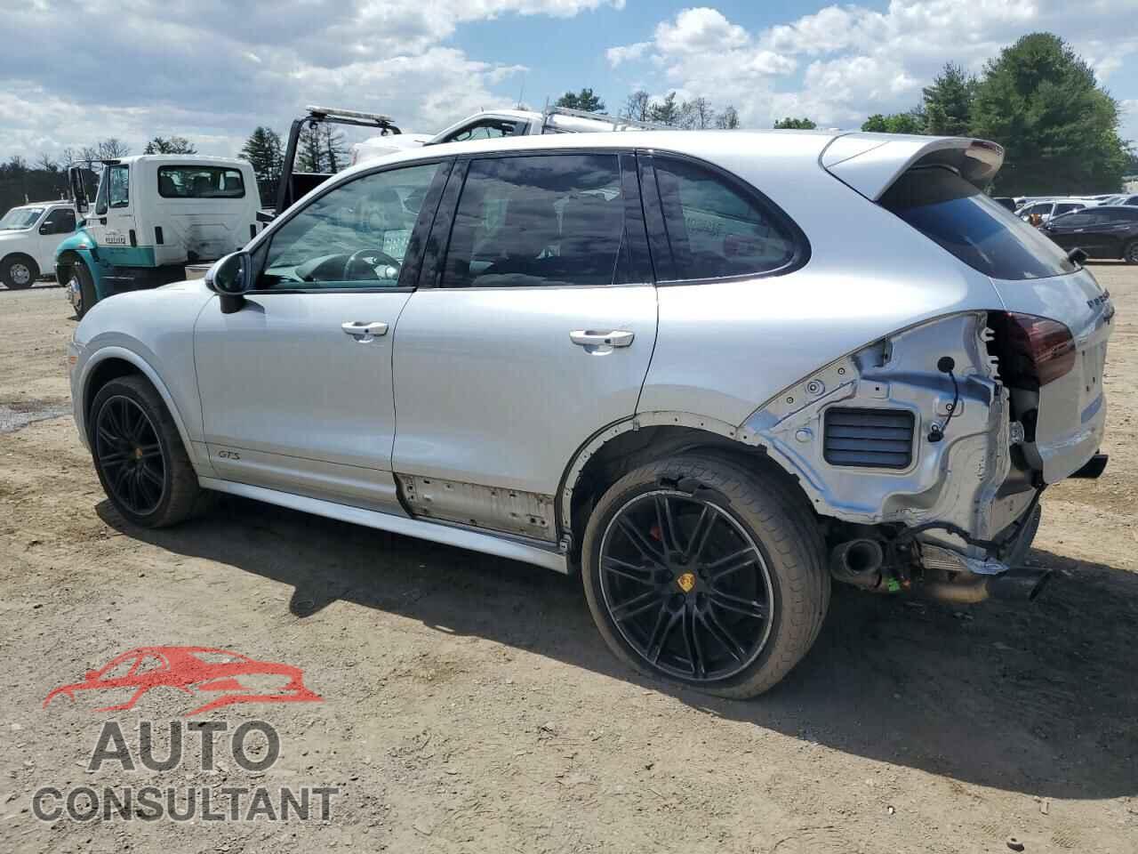 PORSCHE CAYENNE 2018 - WP1AD2A22JLA80484