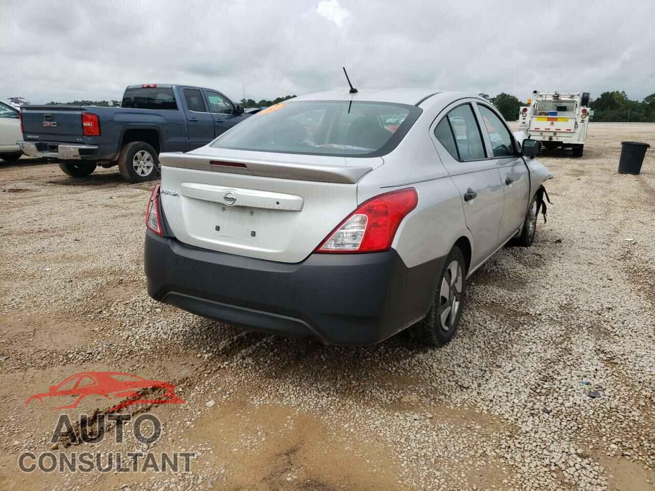 NISSAN VERSA 2017 - 3N1CN7AP3HL863184
