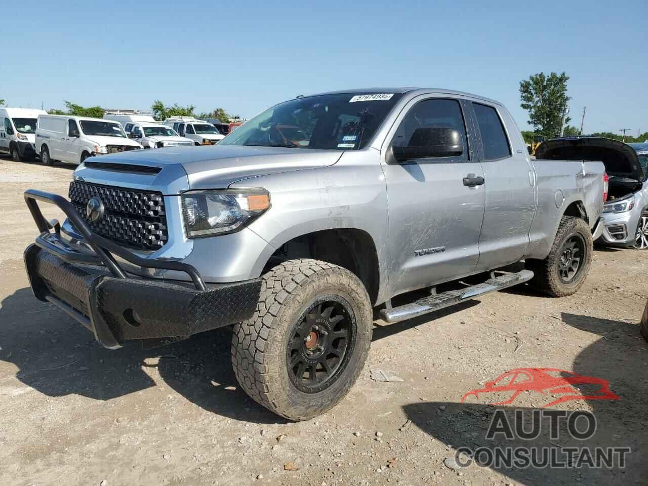 TOYOTA TUNDRA 2019 - 5TFRM5F10KX144134