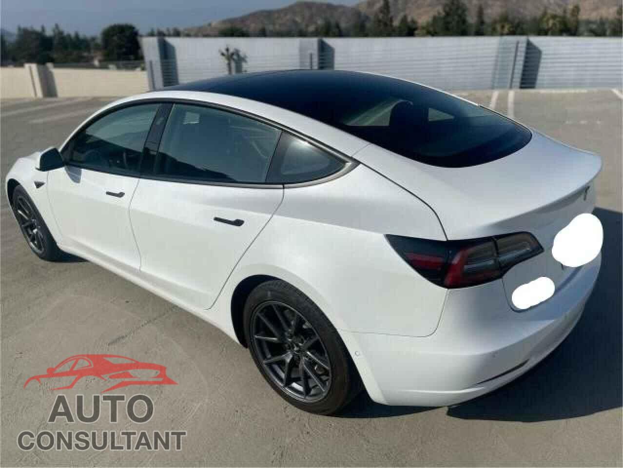 TESLA MODEL 3 2021 - 5YJ3E1EA4MF874364