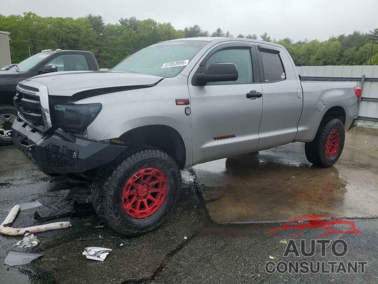 TOYOTA TUNDRA 2010 - 5TFUY5F15AX123633