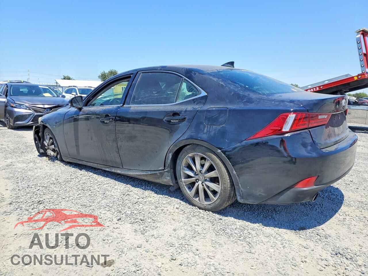 LEXUS IS 2014 - JTHBF1D20E5017902