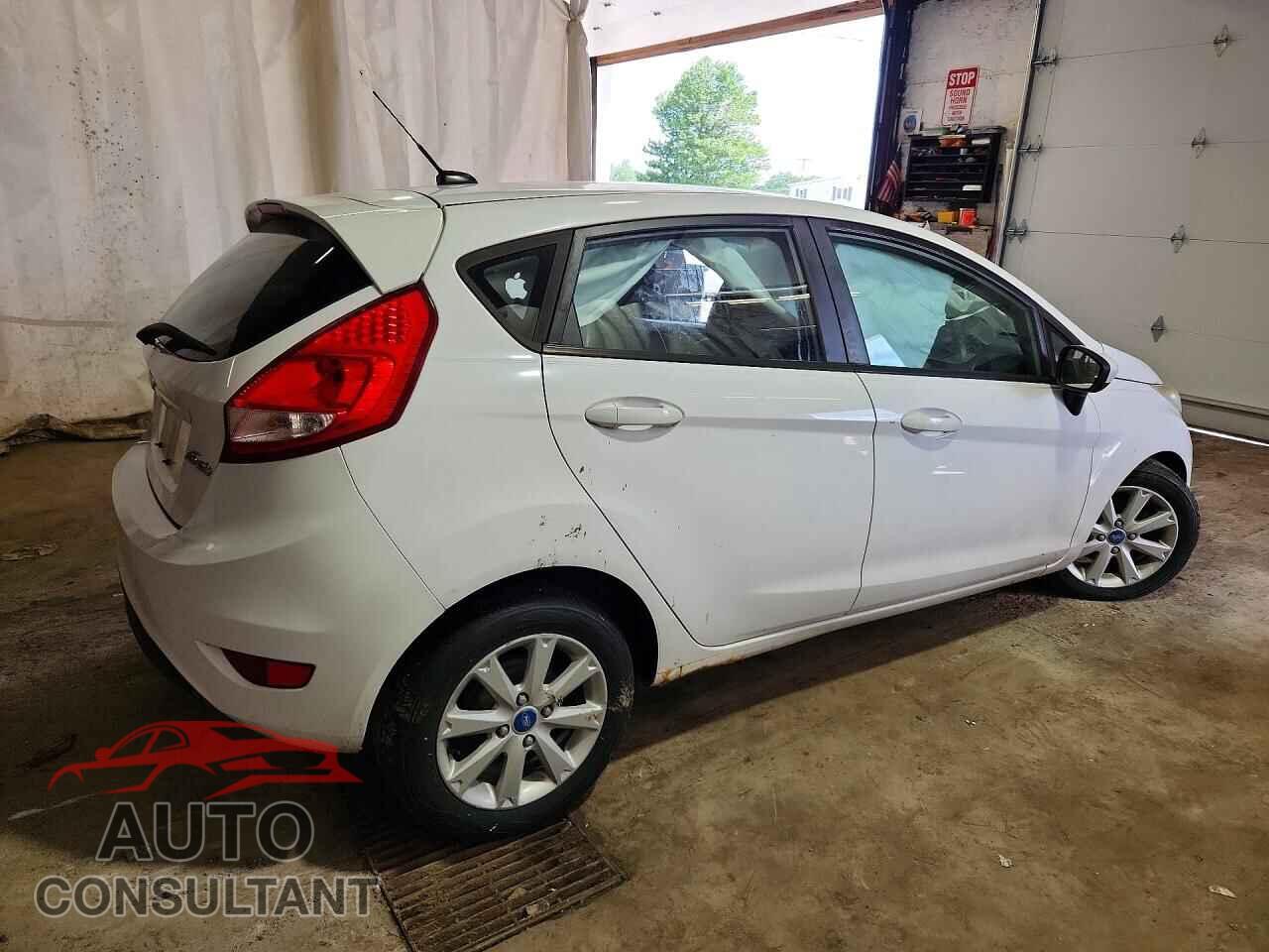 FORD FIESTA 2012 - 3FADP4EJ3CM121425