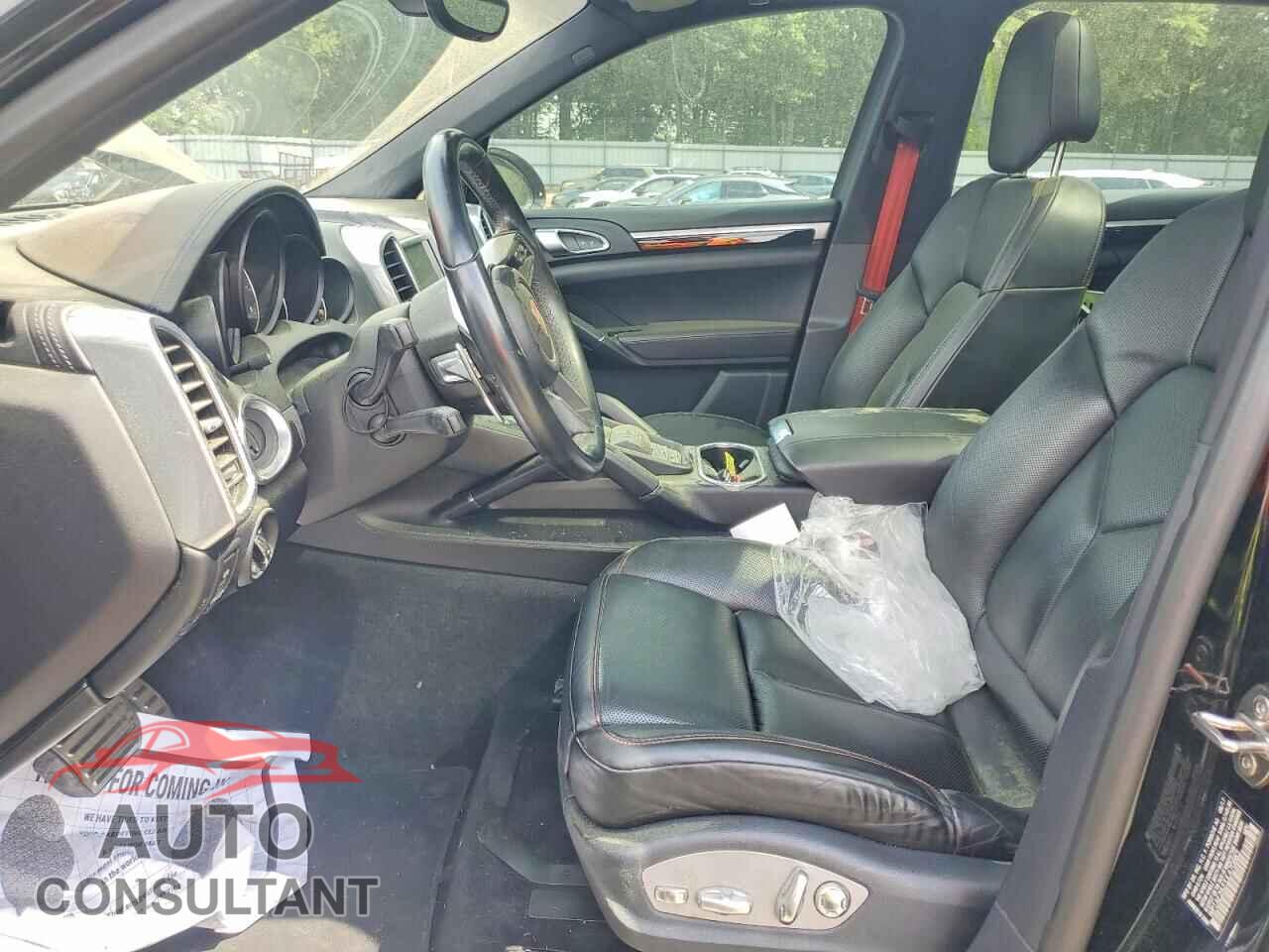 PORSCHE CAYENNE 2018 - WP1AE2A23JLA70883