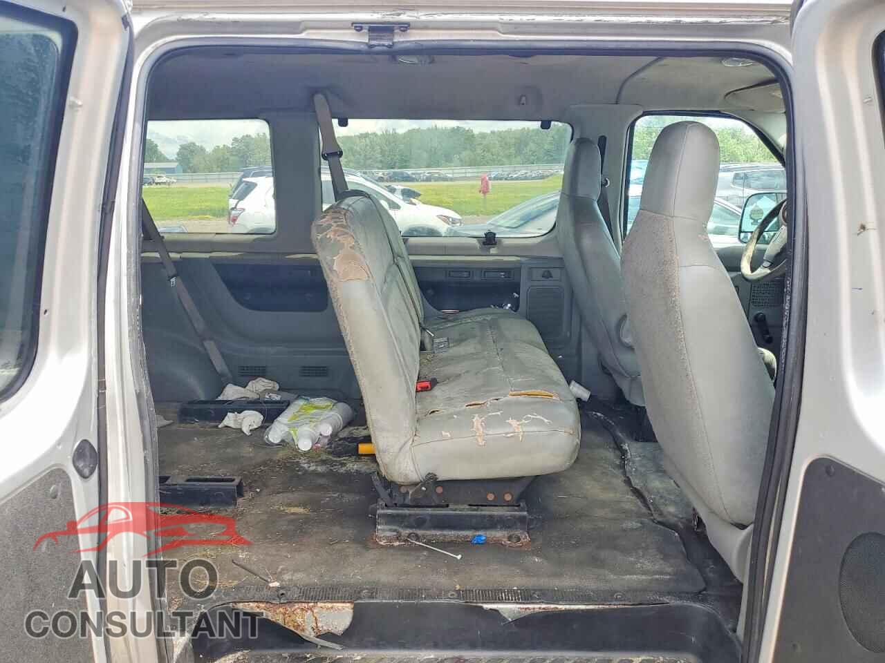 FORD ECONOLINE 2010 - 1FBSS3BL4ADA50300