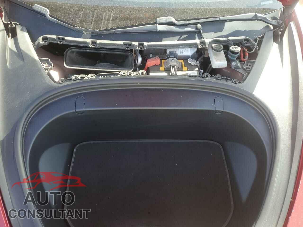 TESLA MODEL 3 2018 - 5YJ3E1EA0JF102889