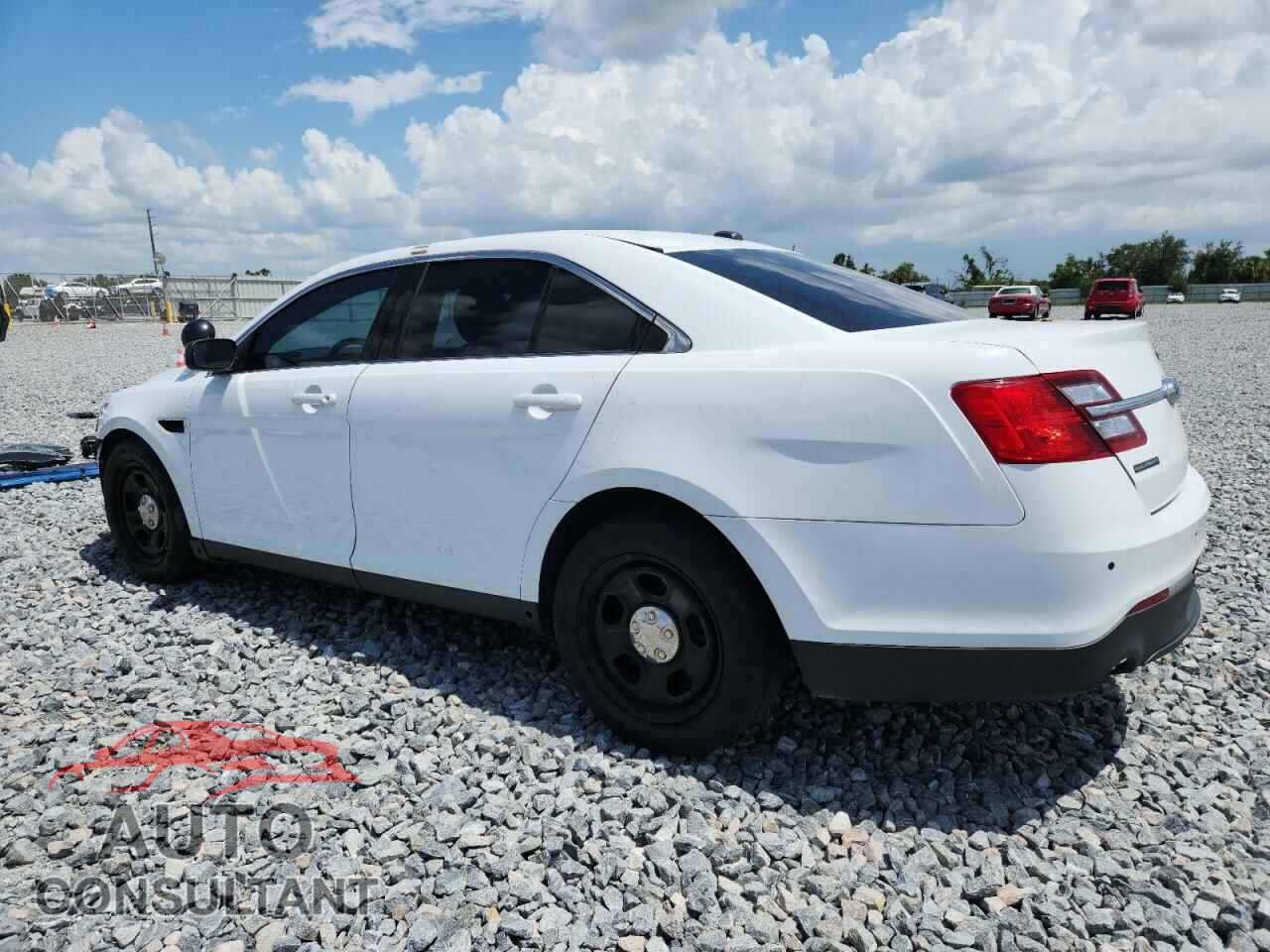 FORD TAURUS 2016 - 1FAHP2MK9GG102443