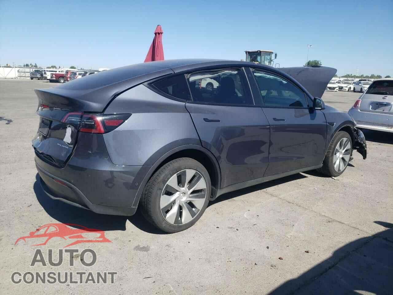 TESLA MODEL Y 2022 - 7SAYGDEE3NF553165