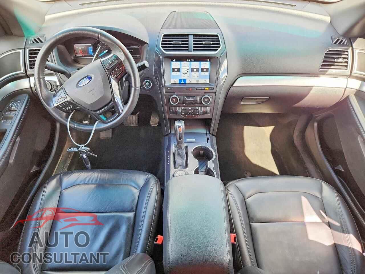 FORD EXPLORER 2017 - 1FM5K8D89HGB29142