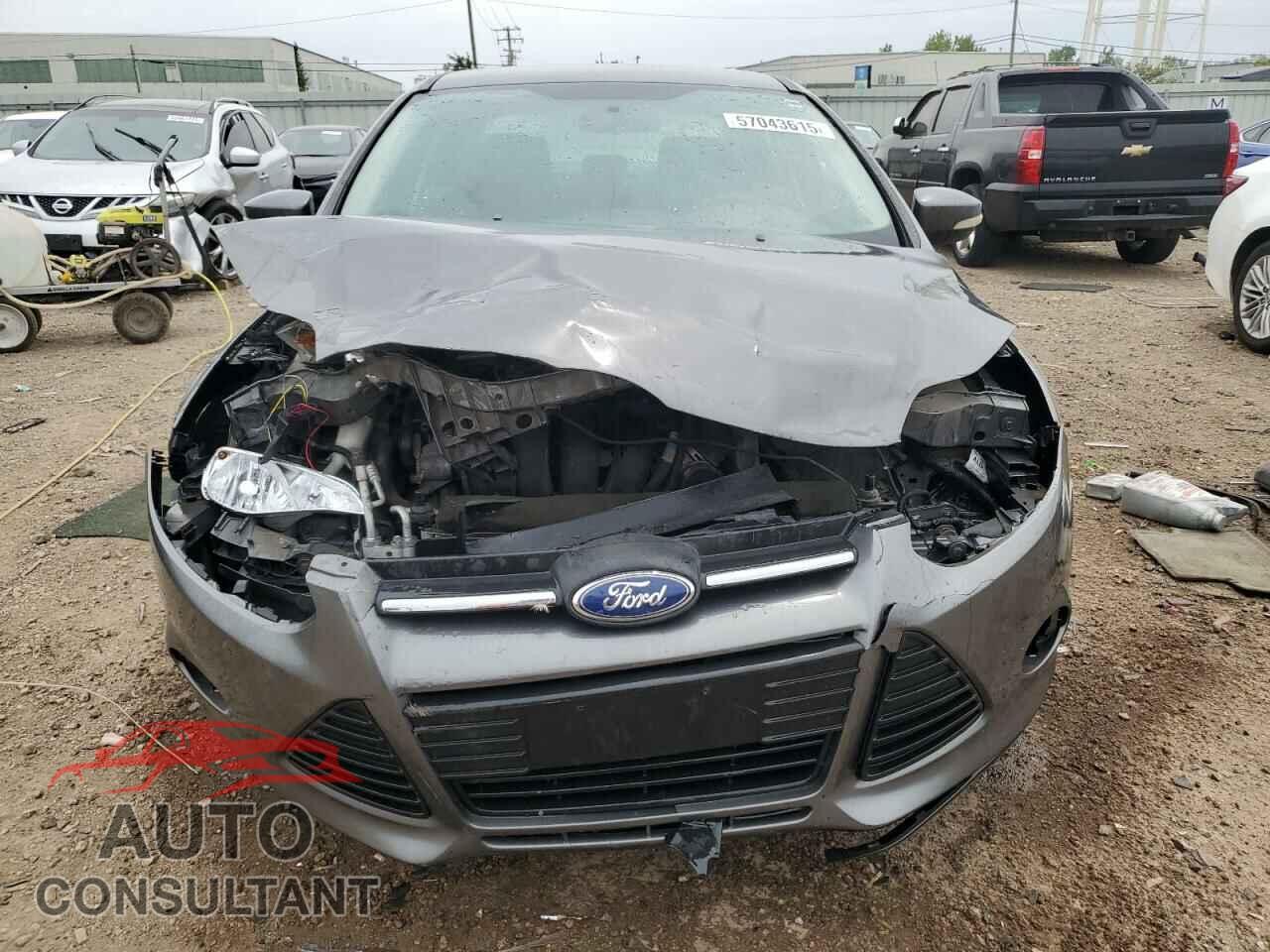 FORD FOCUS 2013 - 1FADP3F2XDL126674