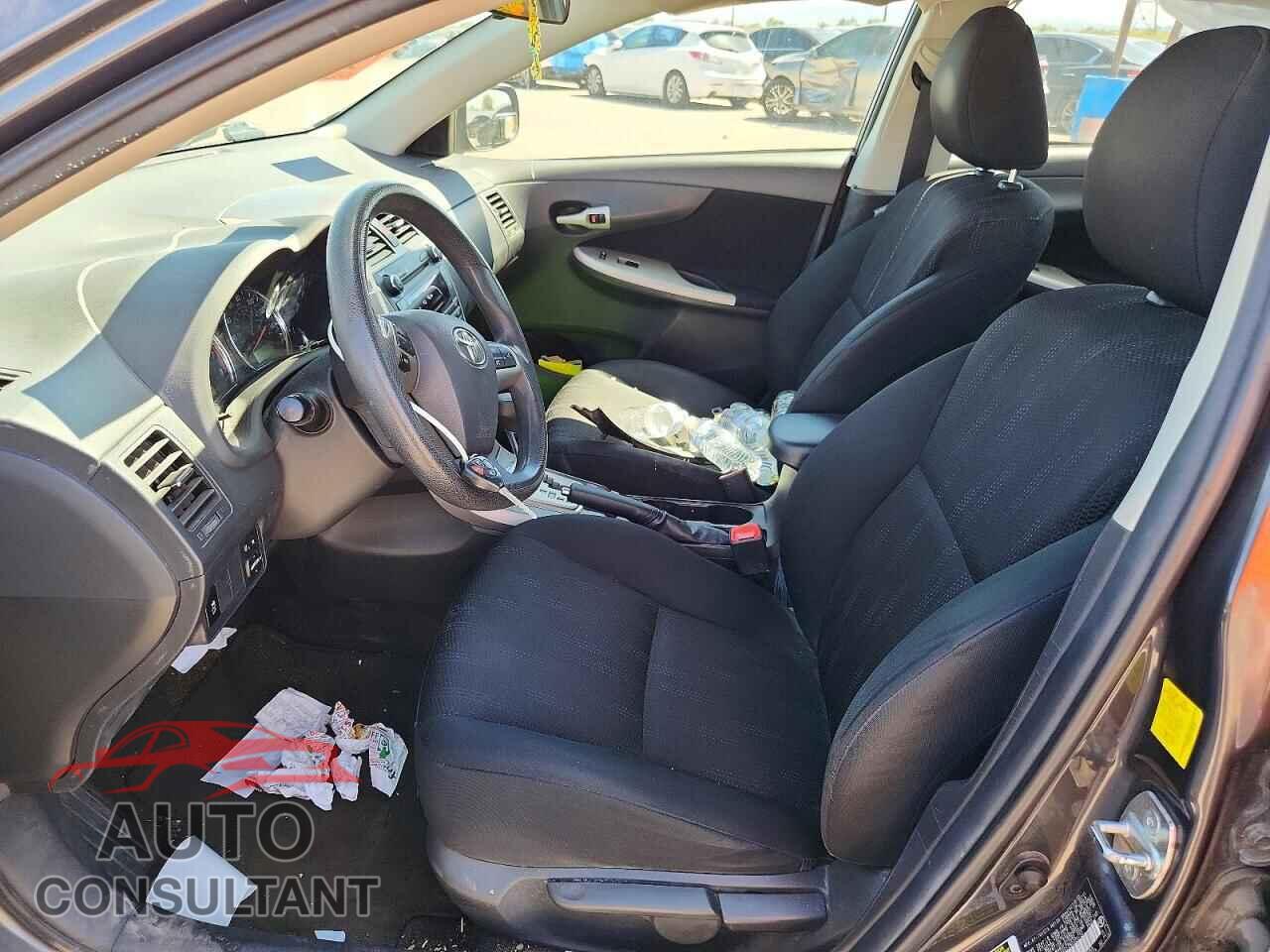 TOYOTA COROLLA 2011 - 2T1BU4EE2BC604750