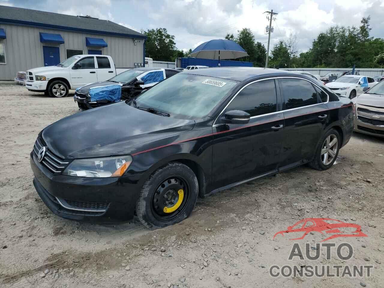 VOLKSWAGEN PASSAT 2013 - 1VWBH7A37DC064752