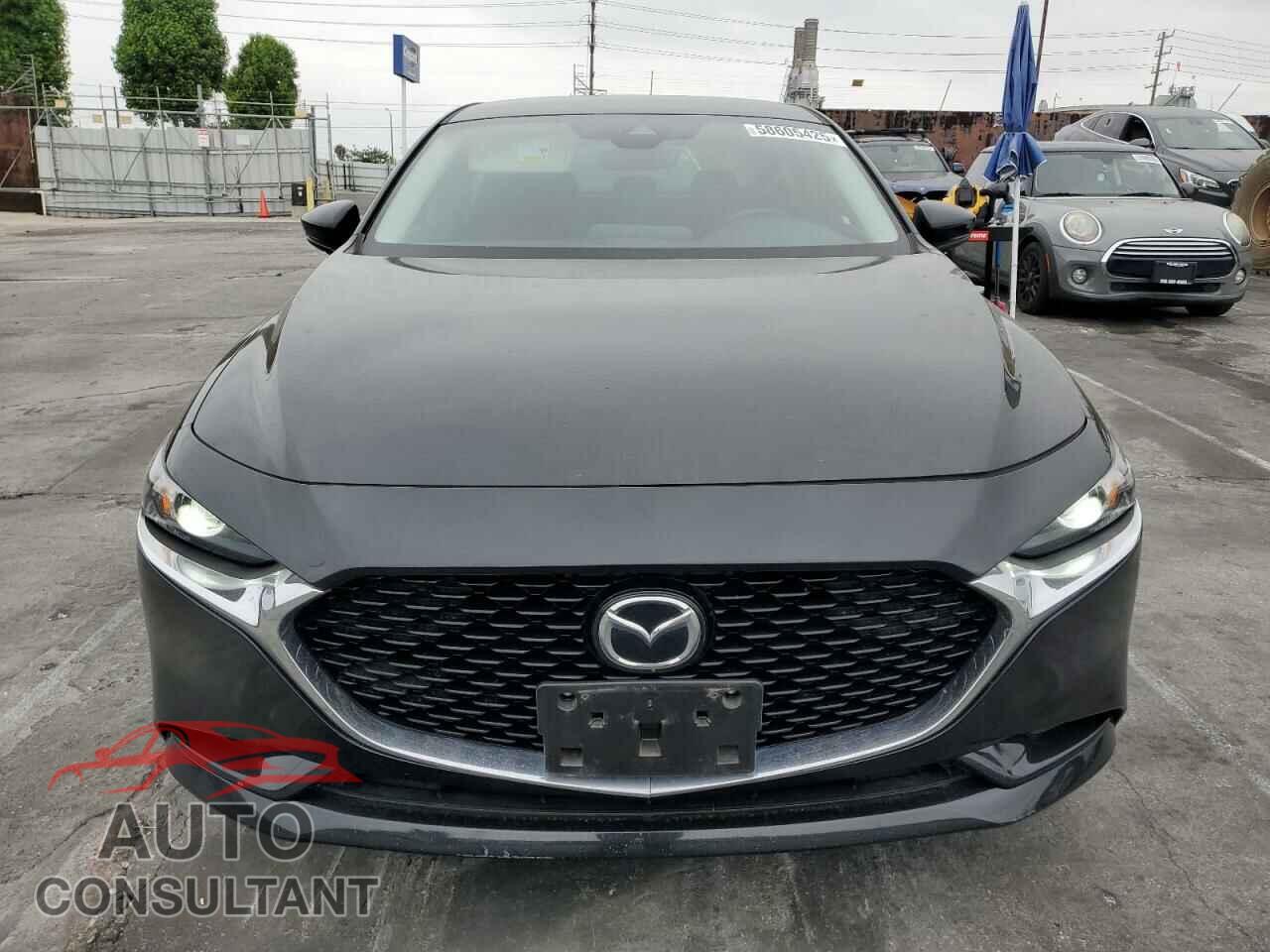 MAZDA 3 2019 - JM1BPACL3K1111056