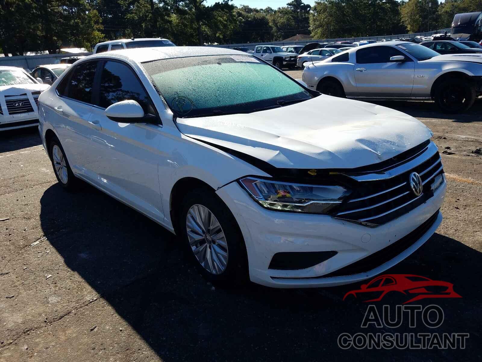 VOLKSWAGEN JETTA 2019 - 3VWC57BU1KM213169