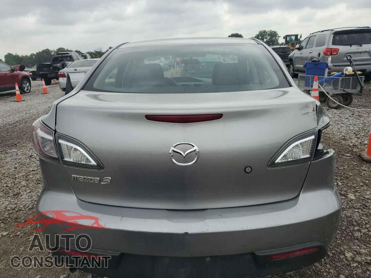 MAZDA 3 2011 - JM1BL1UF2B1410123