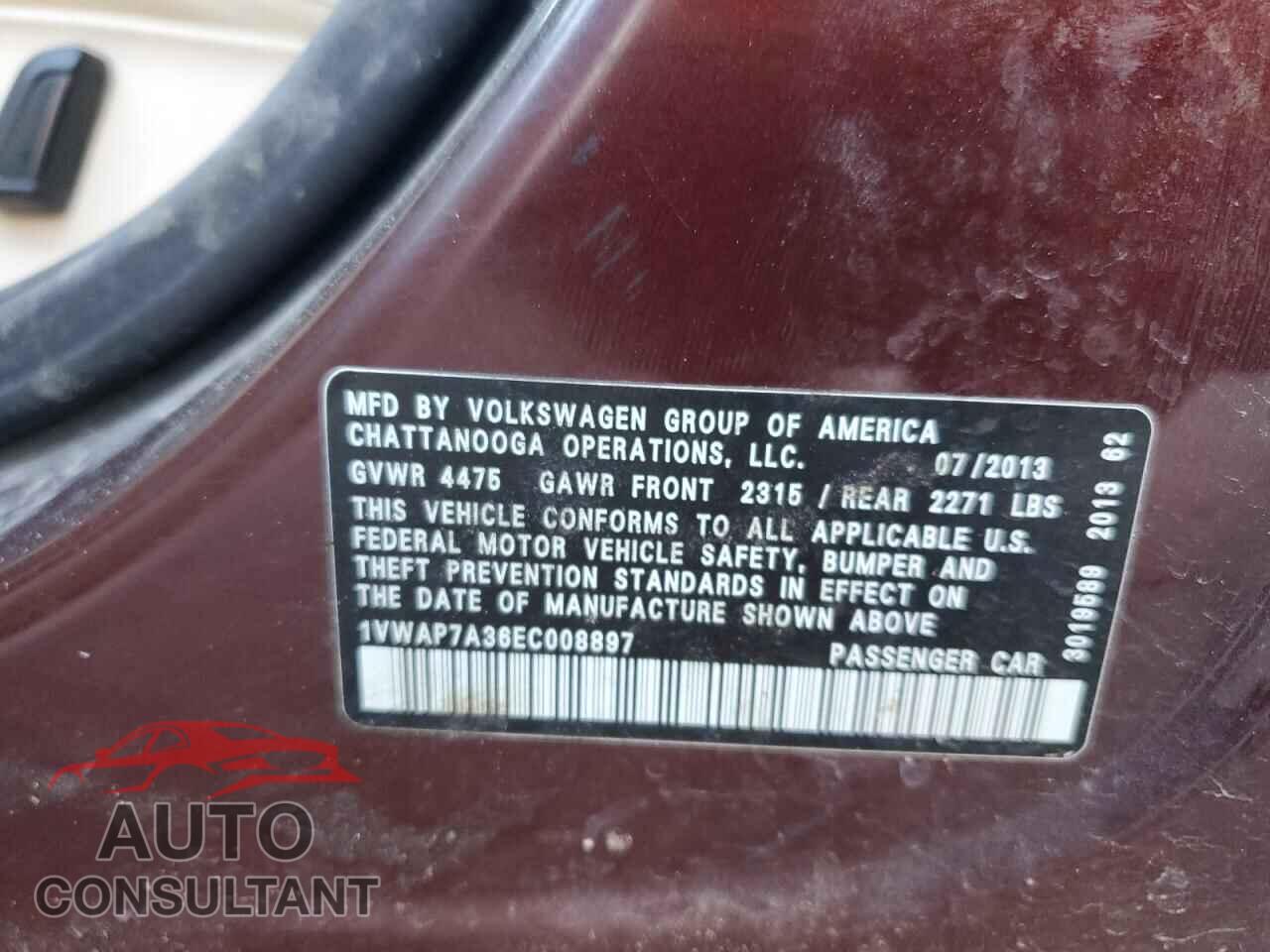 VOLKSWAGEN PASSAT 2014 - 1VWAP7A36EC008897
