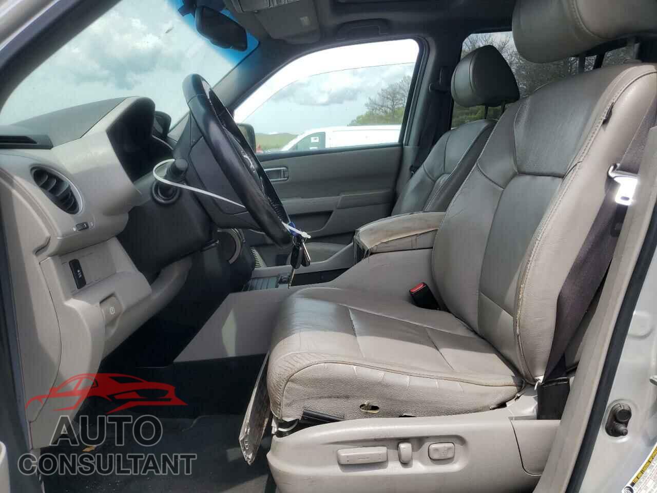 HONDA PILOT 2012 - 5FNYF4H56CB062811