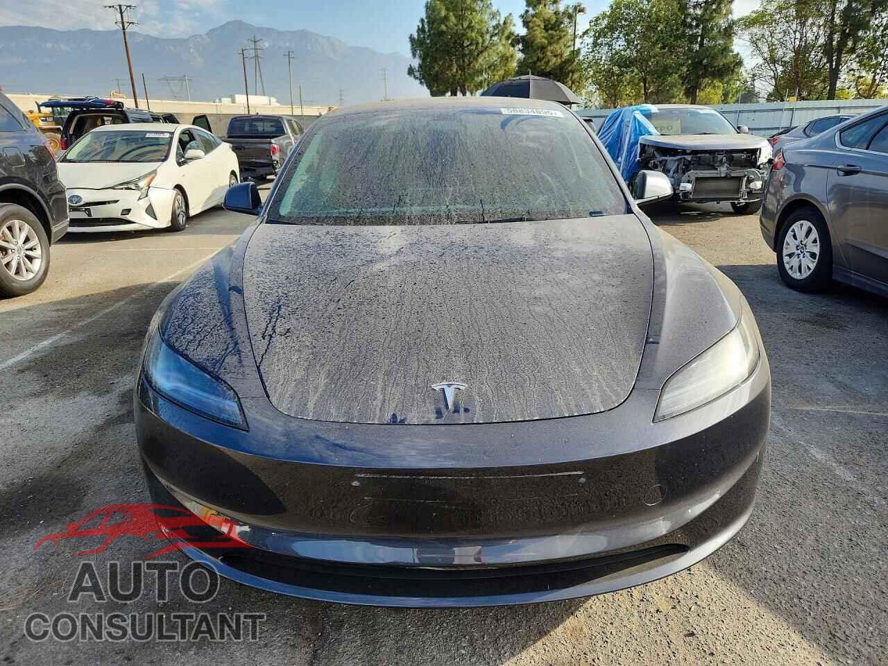 TESLA MODEL 3 2025 - 5YJ3E1EAXSF044260