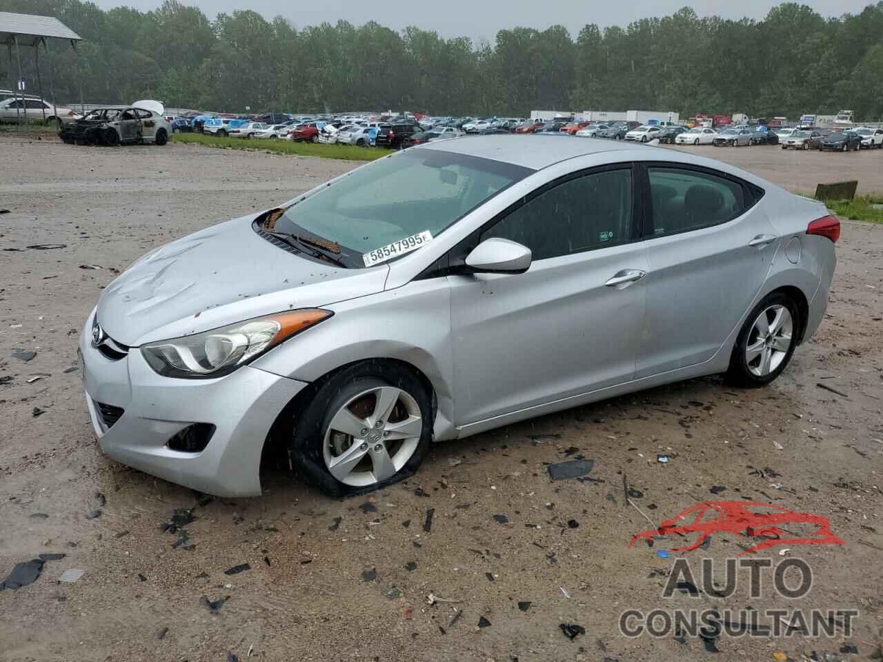 HYUNDAI ELANTRA 2013 - 5NPDH4AE9DH375213