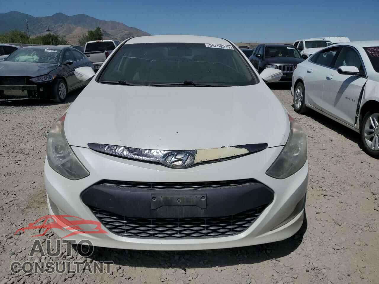 HYUNDAI SONATA 2012 - KMHEC4A40CA046539