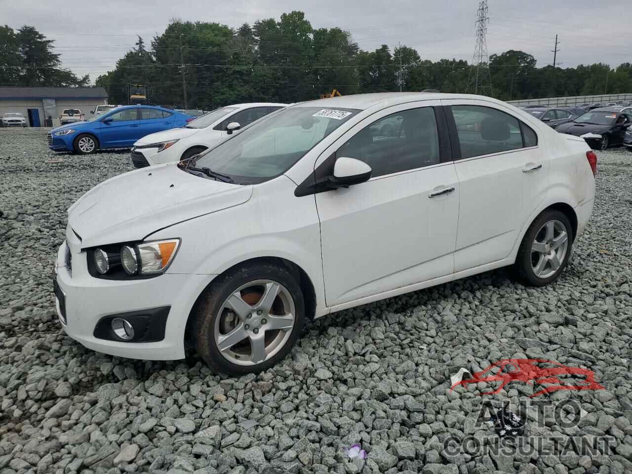 CHEVROLET SONIC 2016 - 1G1JE5SB0G4160702
