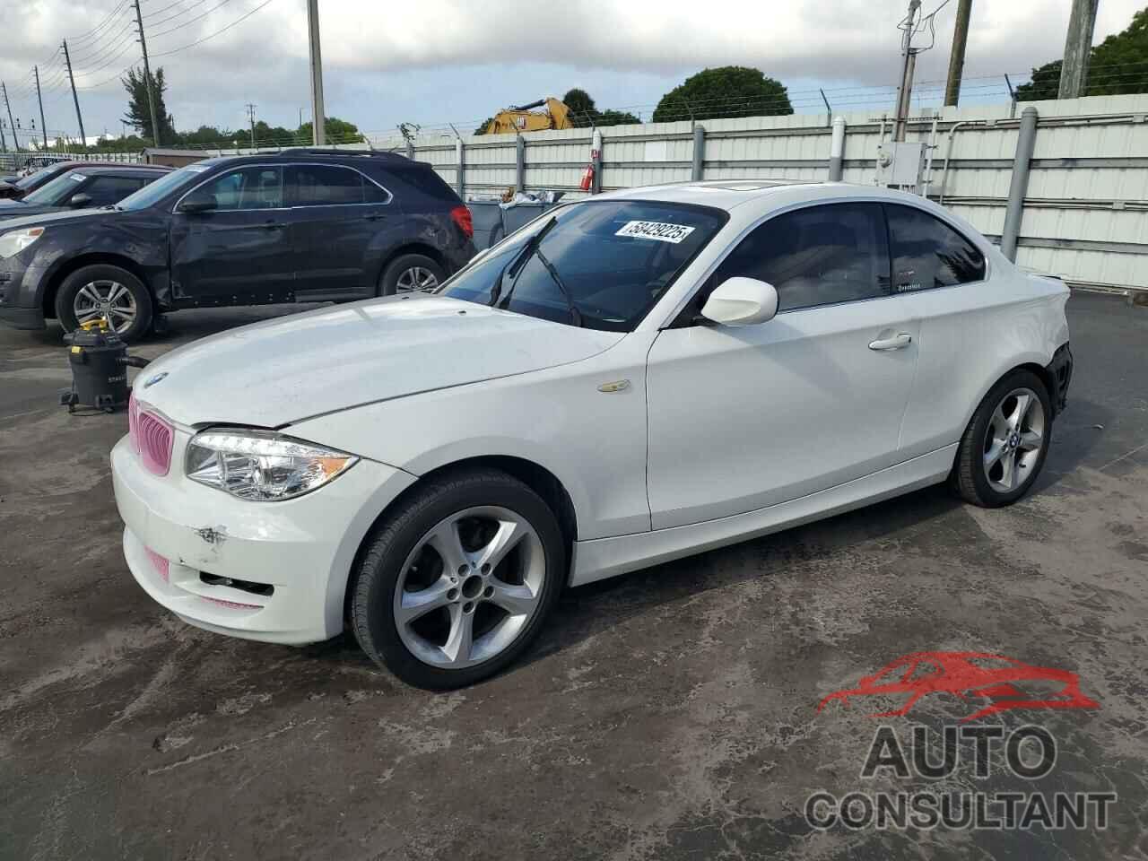 BMW 1 SERIES 2011 - WBAUP7C56BVP22024