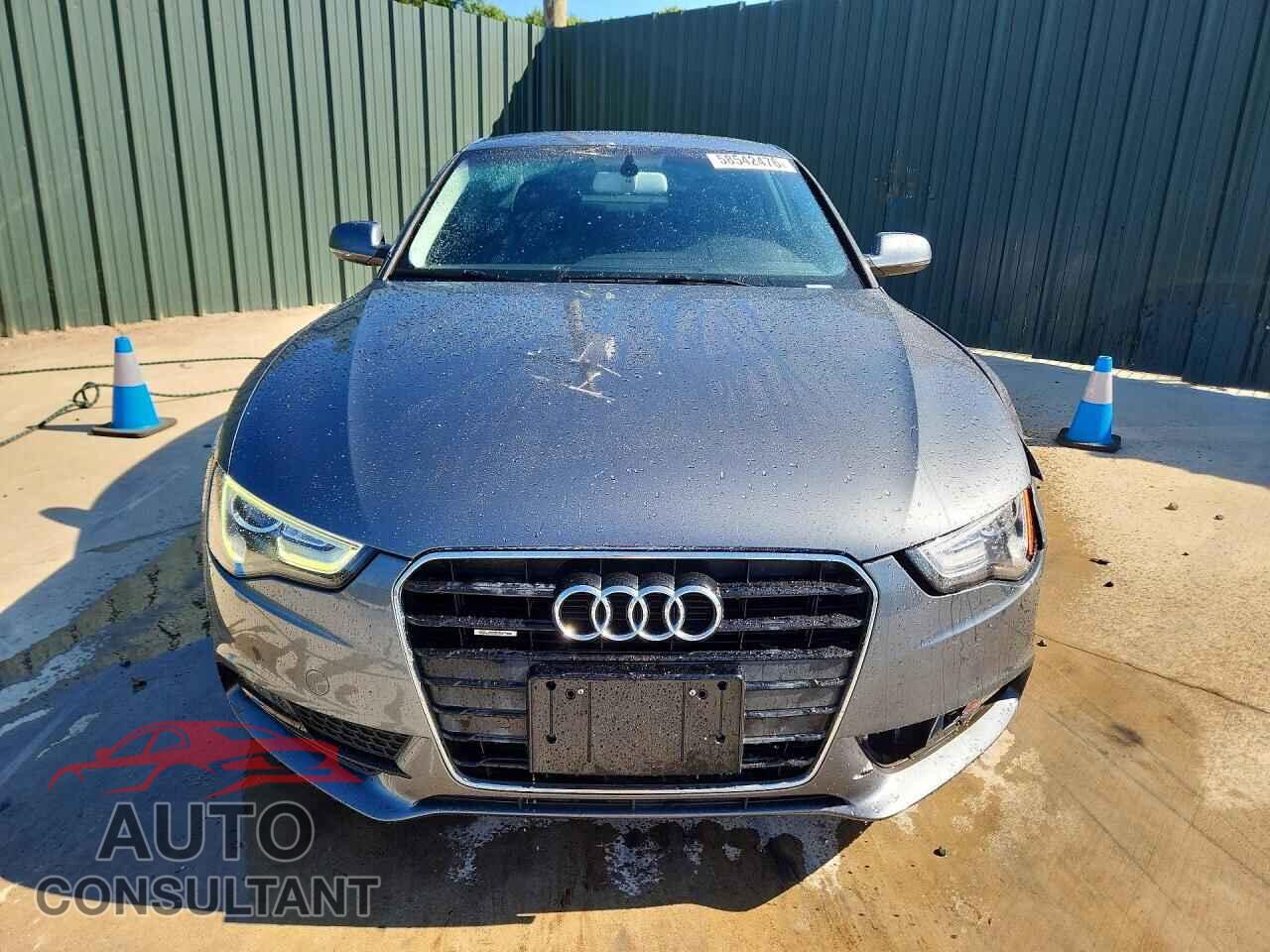 AUDI A5 2013 - WAUCFAFRXDA001452