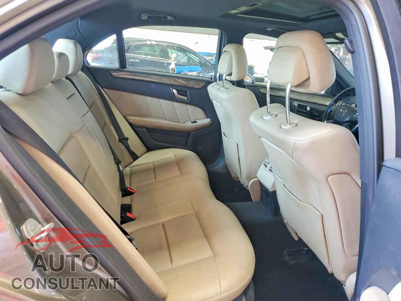 MERCEDES-BENZ E-CLASS 2010 - WDDHF8HB2AA092882