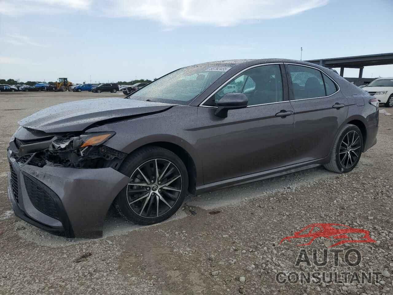 TOYOTA CAMRY 2021 - 4T1G11AK1MU587255