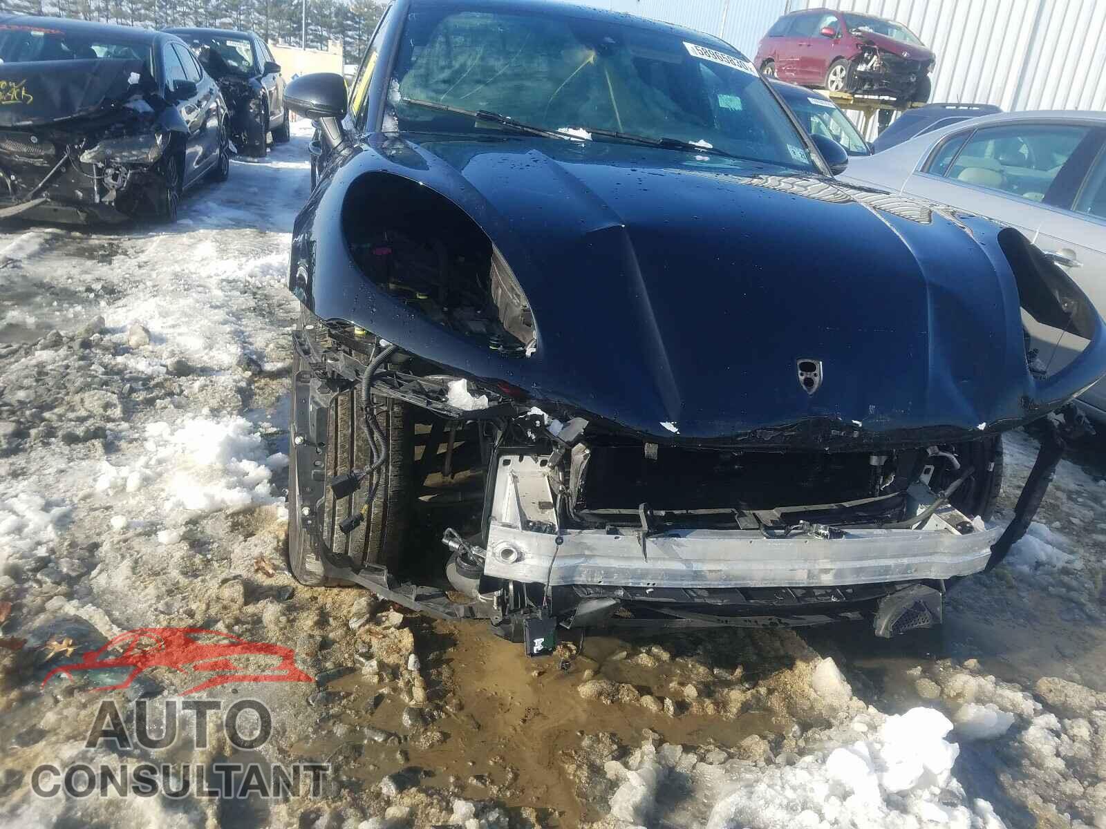 PORSCHE MACAN 2017 - WP1AA2A51HLB00690
