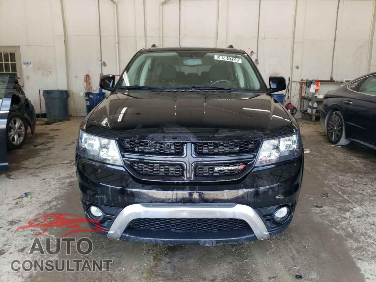 DODGE JOURNEY 2017 - 3C4PDCGB7HT562648
